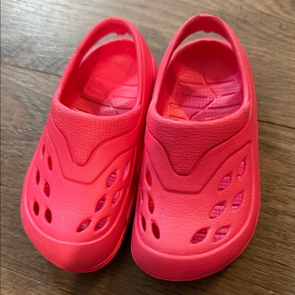 wonder nation Other - Wonder Nation toddler Pink crocs and athletic works tennis shoes